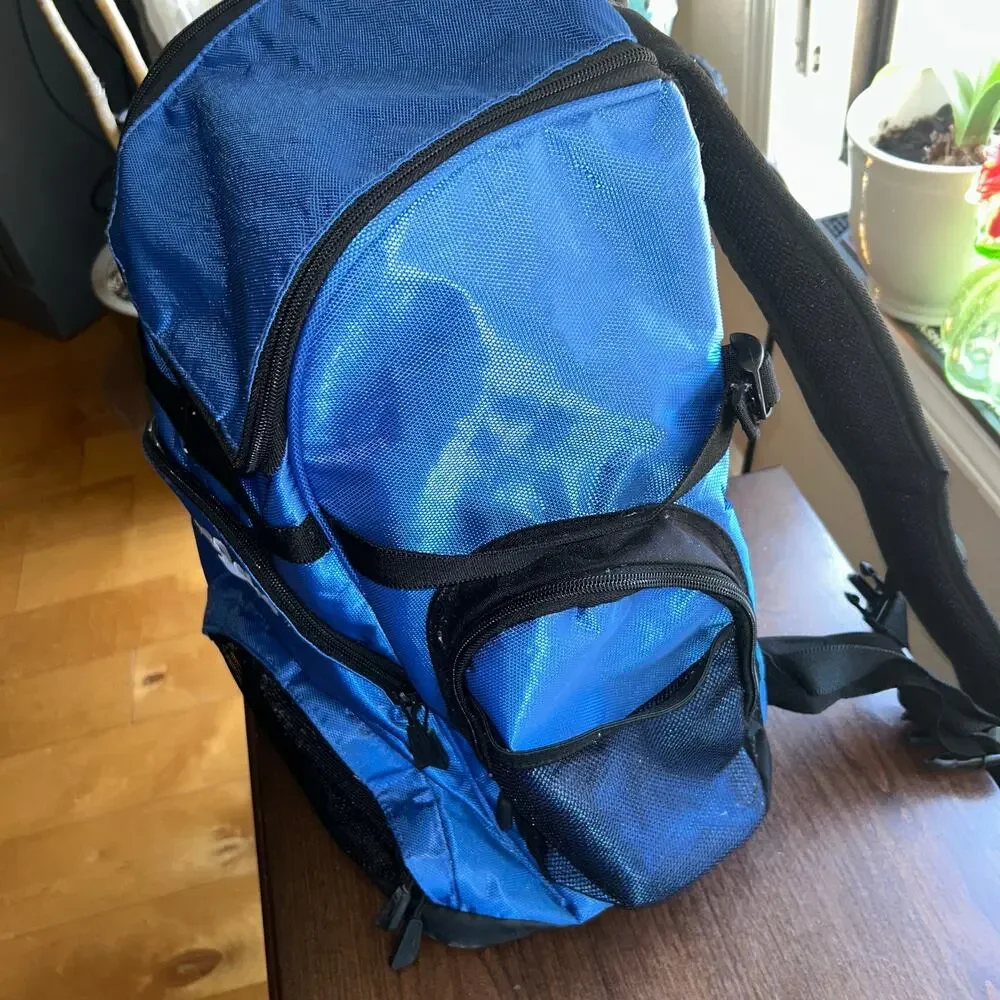 Speedo Teamster 35L backpack for swimmers wet compartment for storing gear
